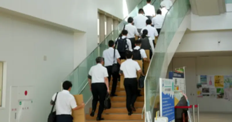 宮古島市役所を家宅捜索、贈収賄事件で県警が押収