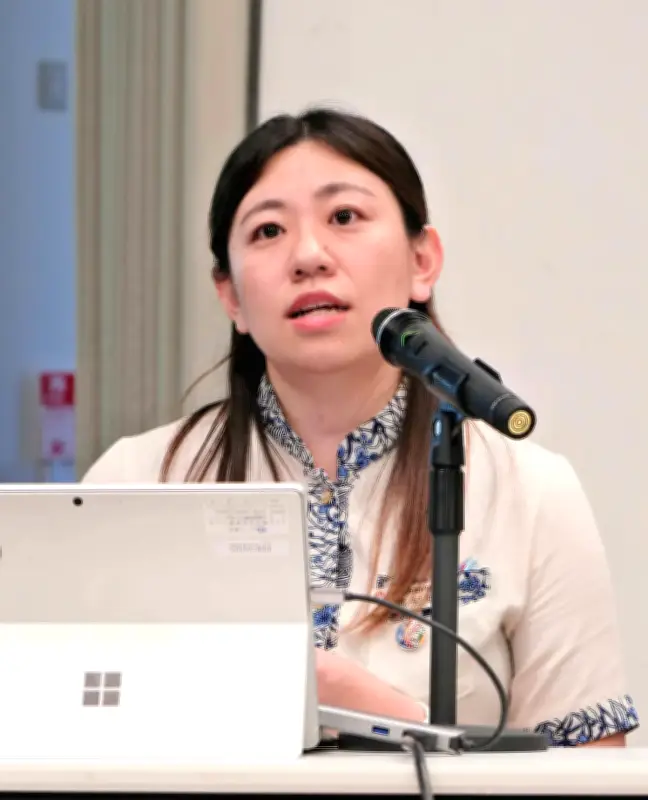 貧困の連鎖断ち切るには 那覇で勉強会　自己肯定感が鍵