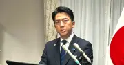 小泉防衛相、辺野古移設へ協力求め普天間オスプレイ使用中止要求を拒否