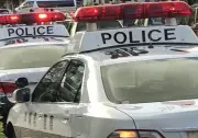 パトカーを鉄パイプで破壊、警察署構内に侵入した男を現行犯逮捕