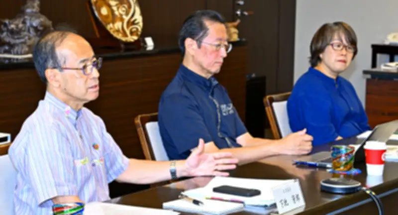 第33回沖縄タイムスと読者委員会開催 慰霊の日特集を評価