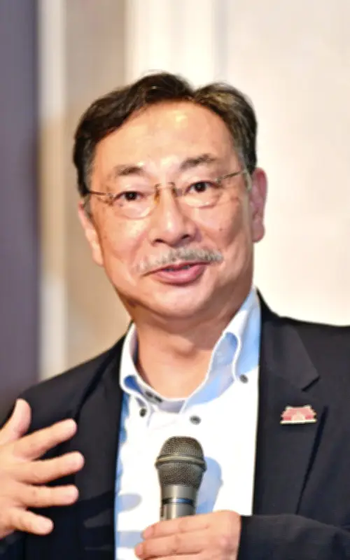 城郭考古学者の千田嘉博氏が首里城正殿の復原とグスクの魅力を講演