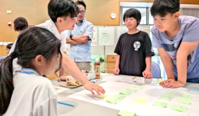 こども選挙へ仕組み学ぶ 浦添で知事選前日に初開催