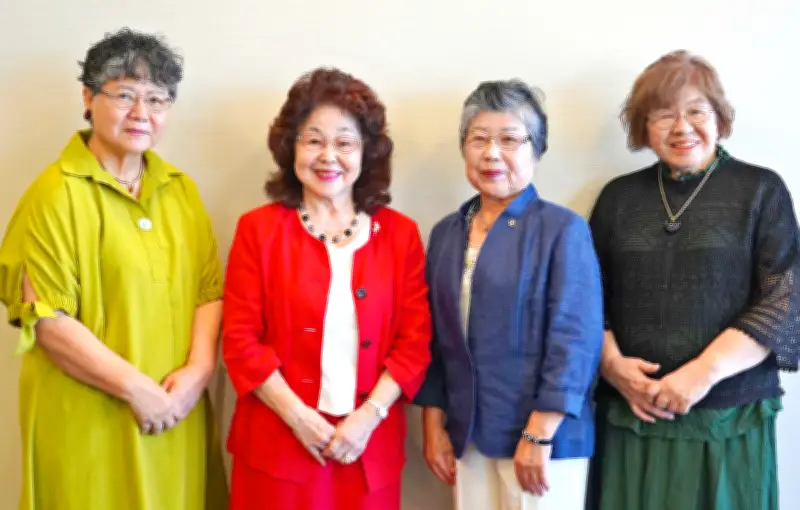 いけばな沖縄支部、松元恵美子氏が新支部長に就任 新役員体制を報告
