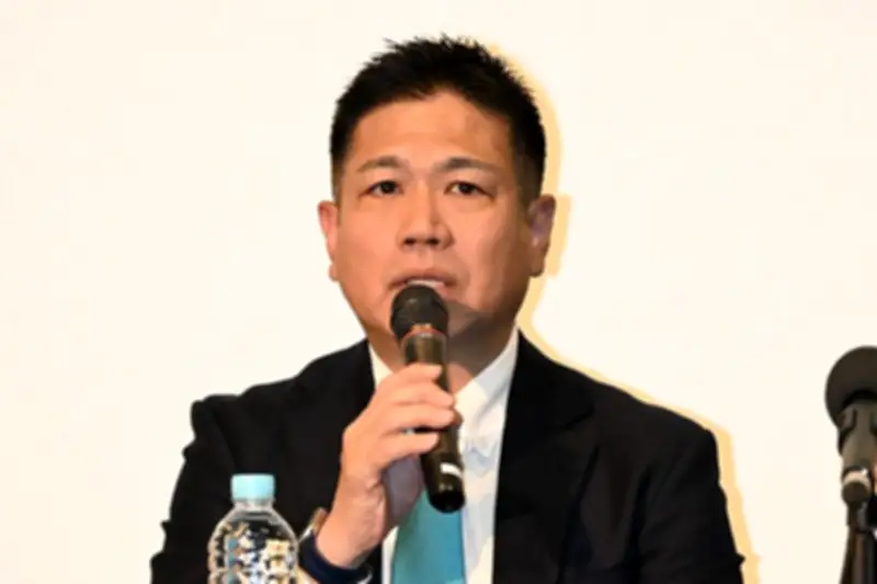伊佐HC「岸本の勝負強さに期待」　京都ハンナリーズ新体制発表会見