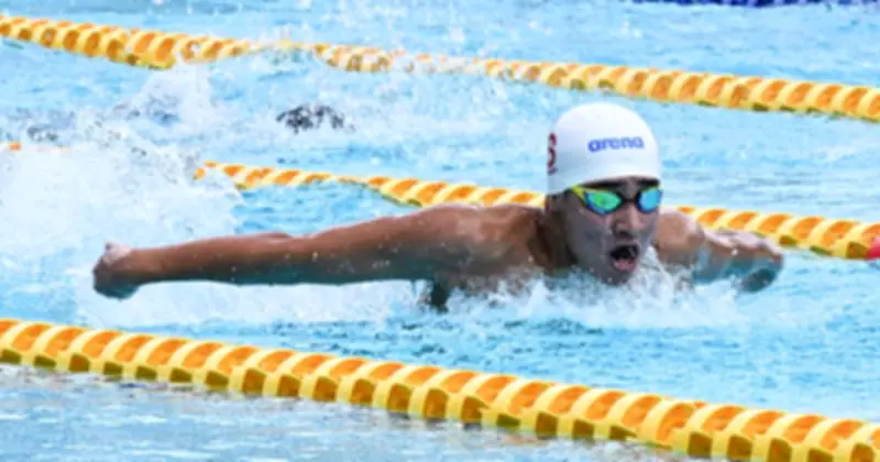 喜舎場哲成が200mバタフライ優勝、自己ベストに並ぶ好記録で九州中学総体制す