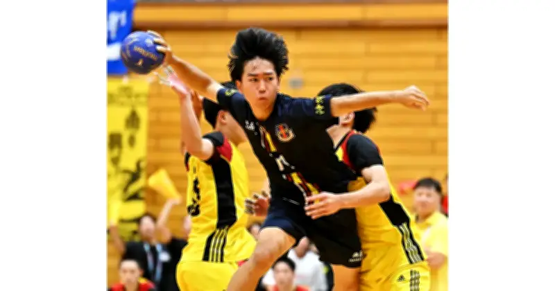 興南男子ハンド、12年ぶり決勝進出 全国高校総体で瓊浦に35-33で勝利