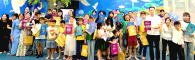 ベトナムの子どもに紅型絵本648冊贈る アレン奨学会沖縄、宜野湾で報告