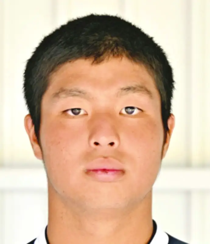 沖縄尚学・末吉良丞がプロ志望届提出へ　昨夏甲子園の優勝投手、比嘉監督が明かす