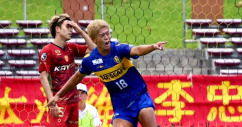 サッカーOFA第31回県選手権兼天皇杯県予選決勝は沖縄SVがFC琉球を3-0で下し、3年連続の本戦出場