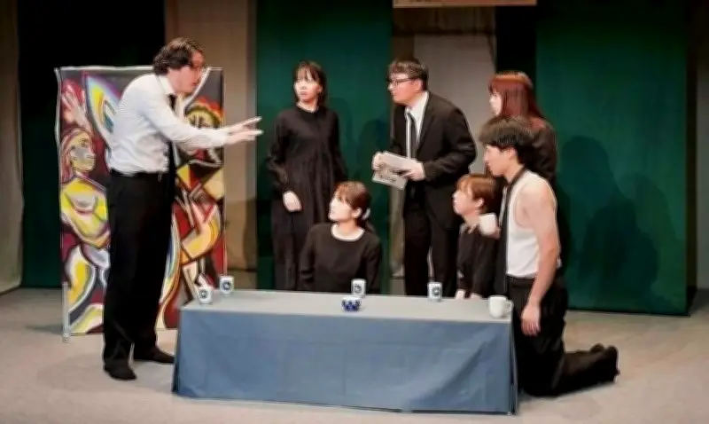 札幌の弦巻楽団、那覇で20周年上演「死にたいヤツら」相続コメディー