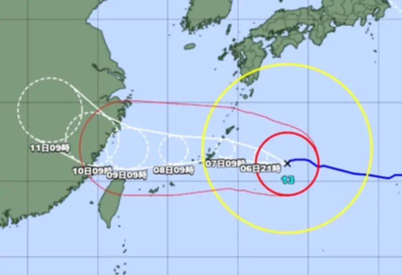 台風13号、大東と本島で線状降水帯の恐れ 一部暴風域に（8月6日）