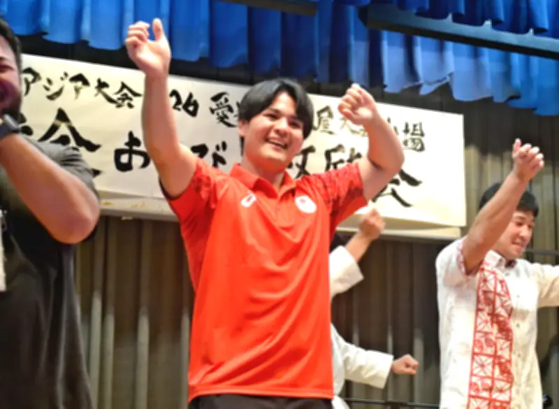 仲里優力がアジア大会、世界選手権へ 壮行会で「気合が入った」
