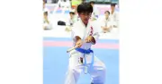 第3回沖縄空手世界大会、古武道（棒）少年少女IIIで石嶺小6年・安里優志が県勢最高位の3位、準決勝進出