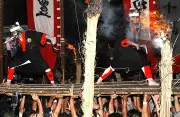 八重山最大の伝統行事「四カ字豊年祭」ムラプールが7月29日、石垣市新川で開催 旗頭や太鼓など多彩な芸能奉納