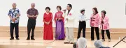 東村民踊愛好会が大宜味村の支援施設で歌や踊りを披露