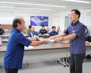 久米島町と経済5団体、RACに那覇線の安定運航要請 家畜取引への影響懸念