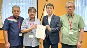 県内農業5団体が政府に製糖工場の支援など要請　内閣府政務官と面談