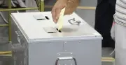 沖縄県知事選、28日から期日前投票 県内41市町村で開始