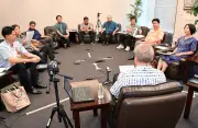 知事選に向け県内政党が座談会、各党代表が政策訴える