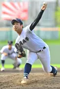 沖縄尚学・末吉良丞がプロ志望届提出、最速150キロ左腕「直球で勝負」