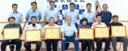 島尻消防組合、初期消火協力の市民7人を表彰