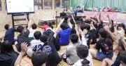 うるま市立川崎小で租税教室 6年生67人が税金学ぶ
