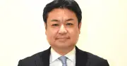 豊見城市長選は選挙戦へ　市議の大田氏が辞職届提出、現職と一騎打ちか