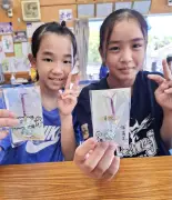 「一緒に保育士になる」将来の夢、子ども食堂で友達と交流 名護・羽地小5年