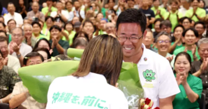 「わったー知事」かけ声にガッツポーズ　古謝さん「沖縄を前に」誓う