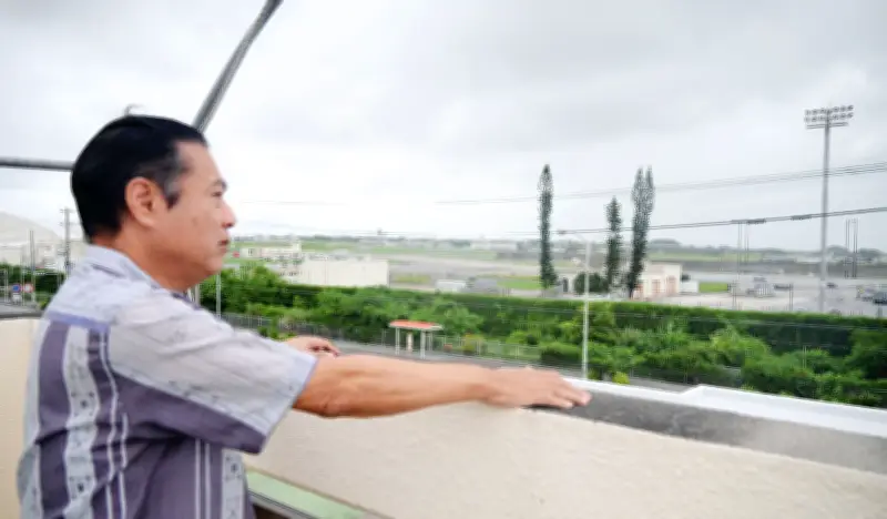 嘉手納基地隣接の男性「ここは置き去りですか」知事選前に疎外感