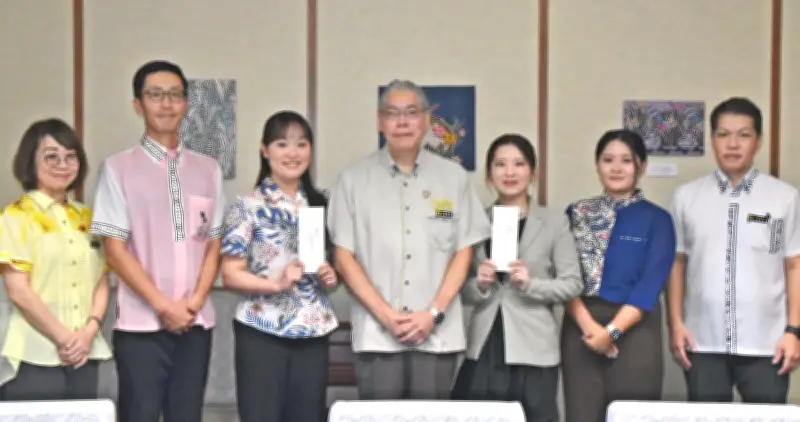 中田さんと比嘉さん、青年国際交流事業に選出 宮城副知事に抱負語る