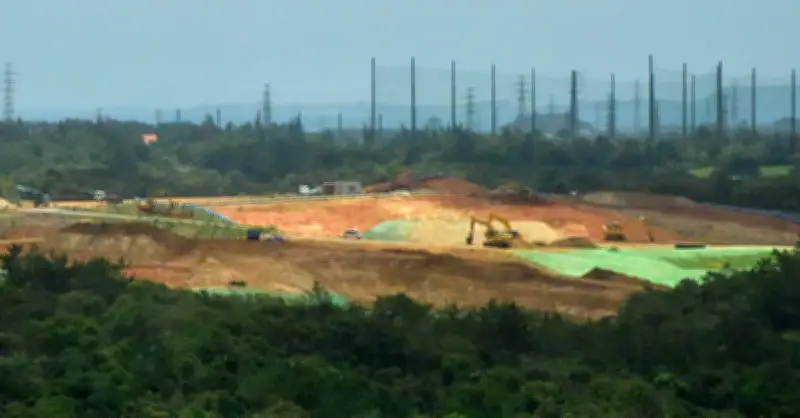 自衛隊補給拠点の造成工事進む 住民説明会なく地元から懸念の声