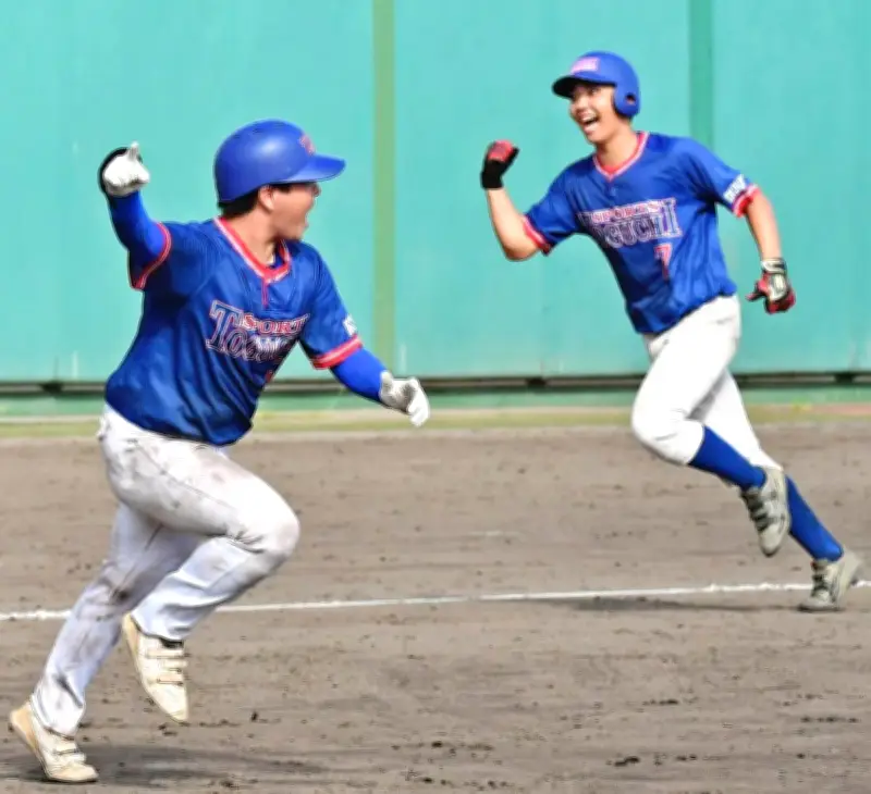 スポーツトグチ野球館がA級初制覇 秋季中央軟式野球、成年はめいわ総建