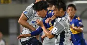 沖縄SV、ホーム開幕戦で逆転負け 決定力欠き1-2