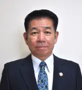 恩納村長選、現職の長浜善巳氏が4期目へ立候補の意向表明