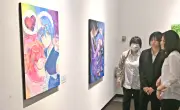 真和志高クリエイティブアーツ科の卒業作品展、浦添市美術館で開催中