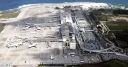 米軍の岩国空港滑走路閉鎖で那覇発ANA便が欠航　約2時間半の遅れも